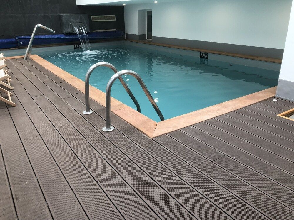 Hôtel La Baie des Anges, son SPA marin & sa piscine couverte