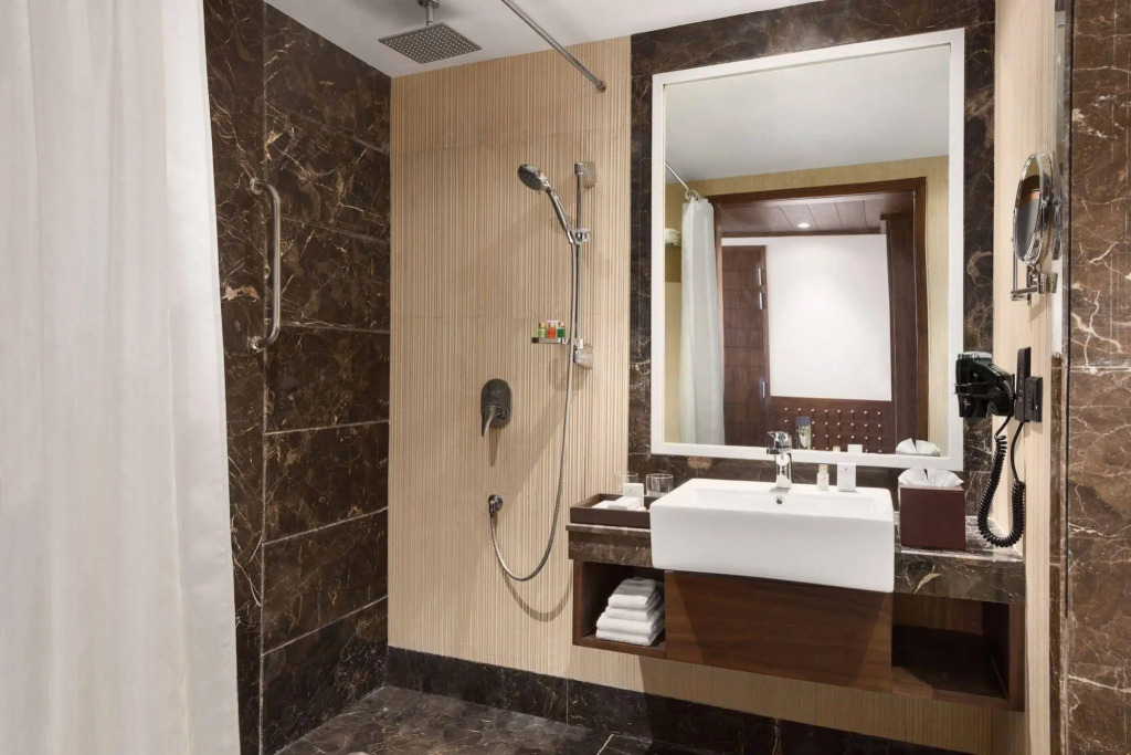 Saura Hotel, Agra - A Club Mahindra Associate