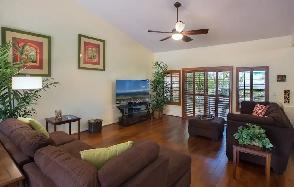 7 C's Kona (big Island) 3 Bedroom Home