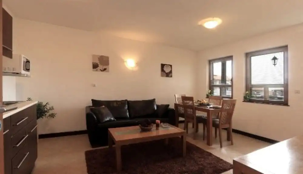 Pearl Apartments Sozopol