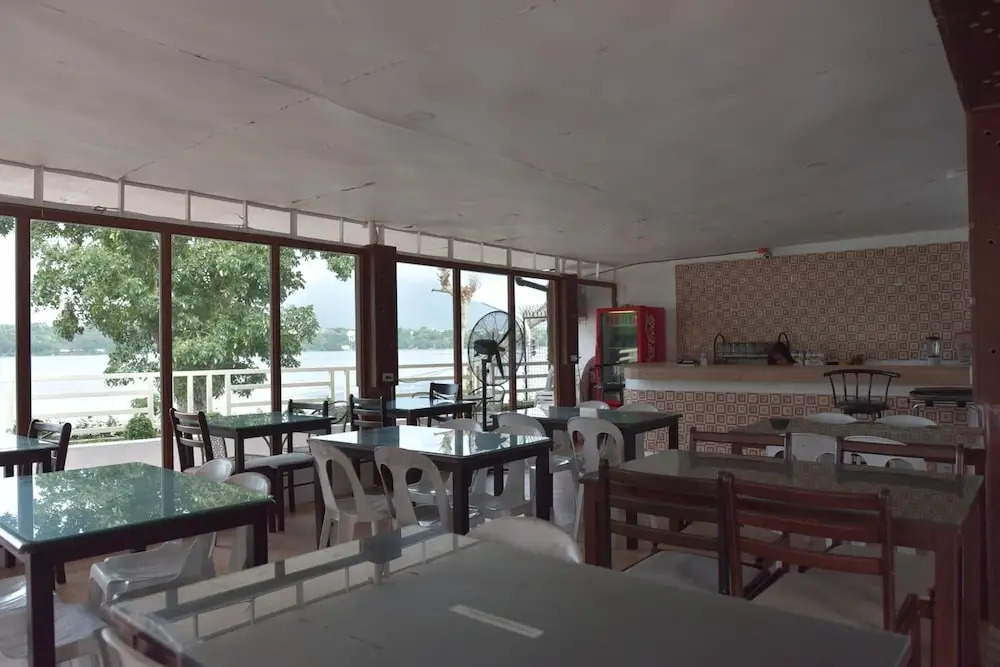 Ang Tahanan ni Aling Meding Hotel