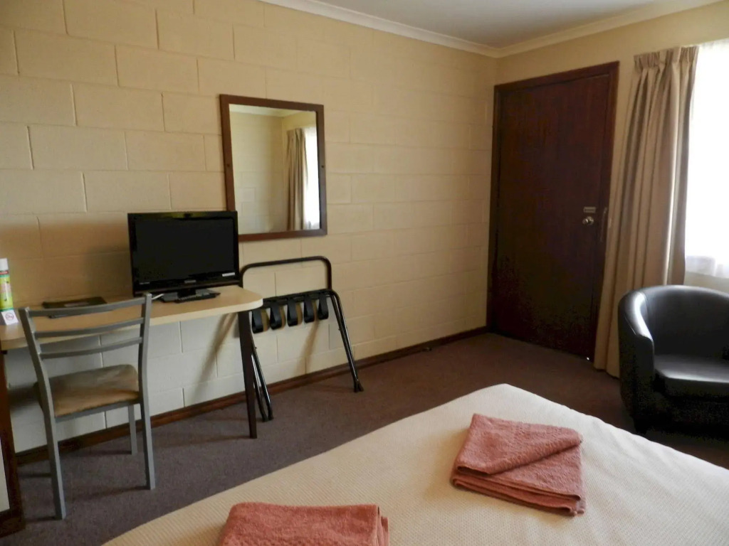 Twelve Apostles Motel & Country Retreat