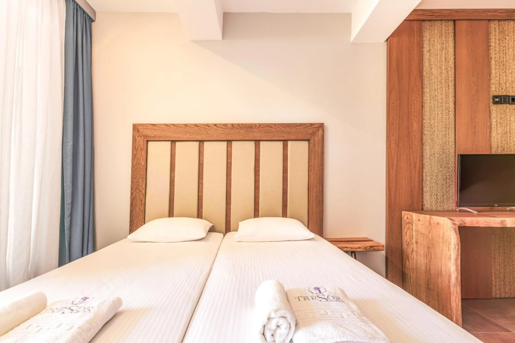 Tresor Hotel