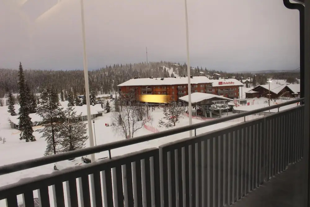 Rukako Vuosselin Helmi 13