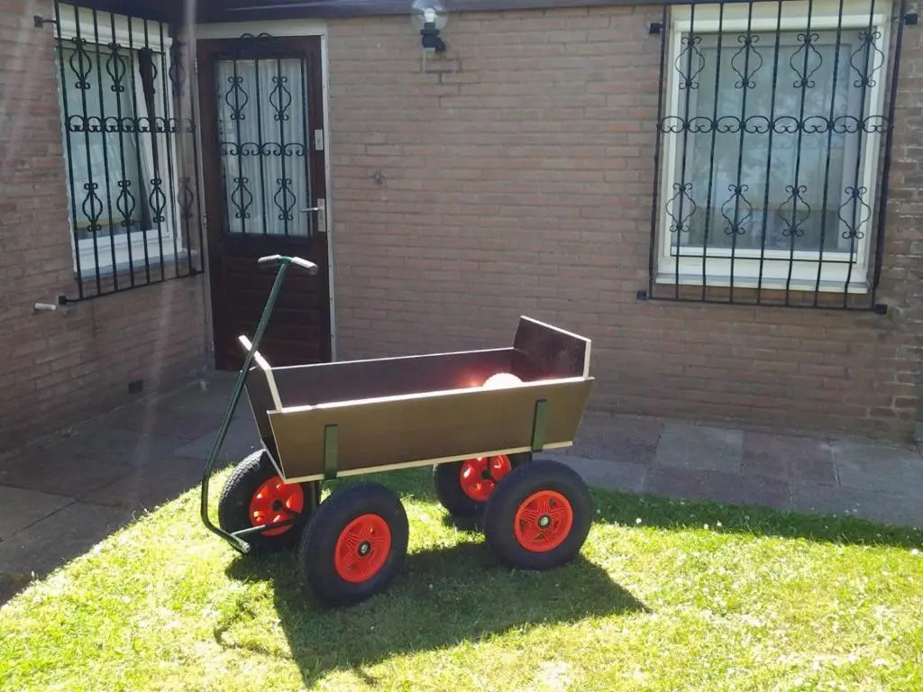 Vacation home Zwaantje #BL69