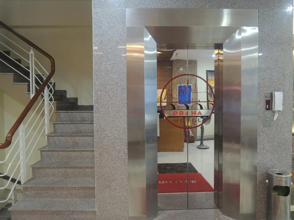 Praha Hotel
