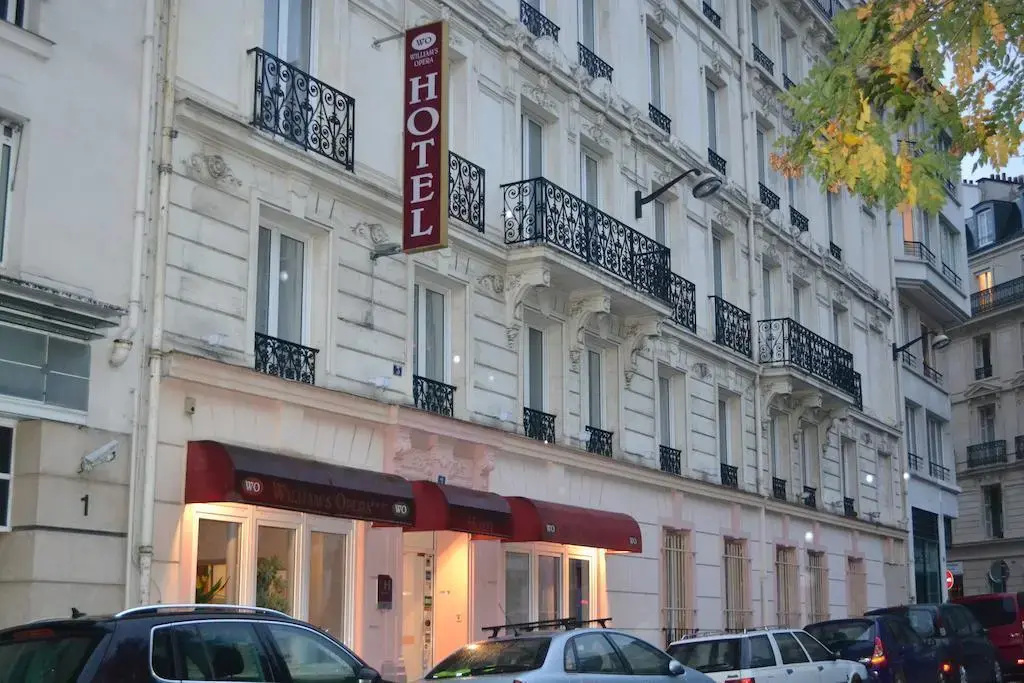 Hotel Williams Opera