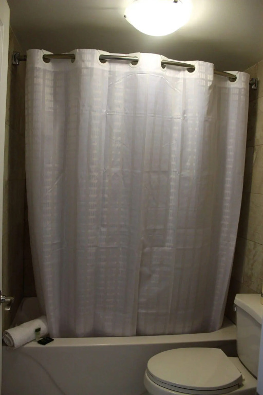 Wharncliffe Suites Motel