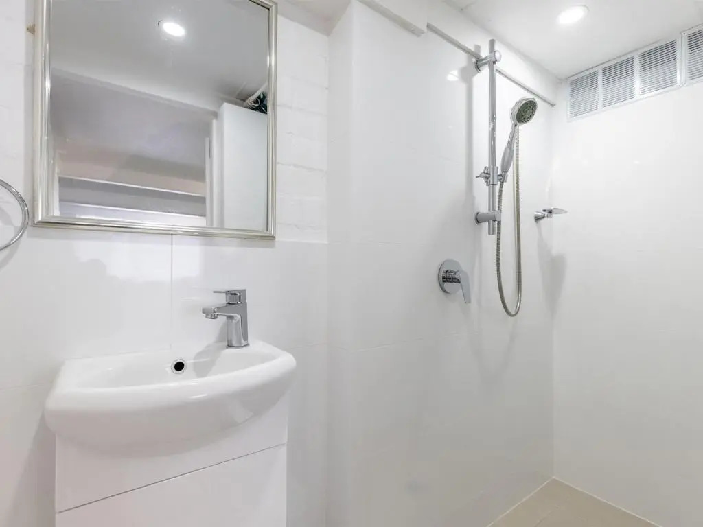 91 Sandy Point Road with Wifi Boat Parking and Air Con