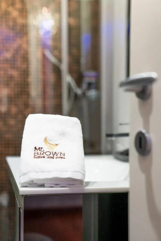 Mr Brown Suites - EUR