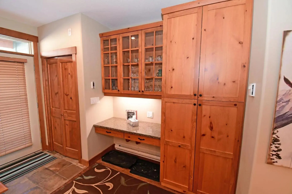 Towering Pines Chalet - Comfortable and Cozy Chalet with Spectacular Views