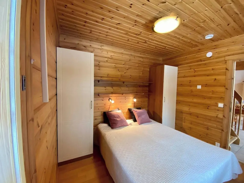 Charming Lapland Villa with Mountain Views, Private Sauna and Outdoor hottub