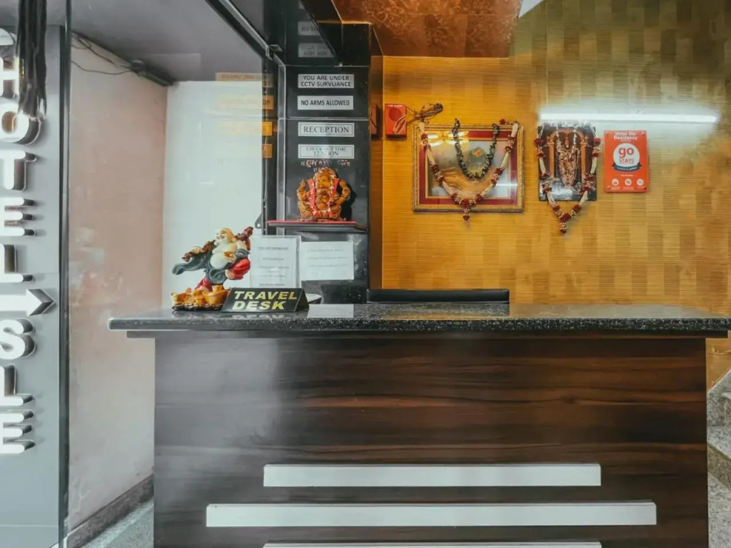 Hotel S L E Residency
