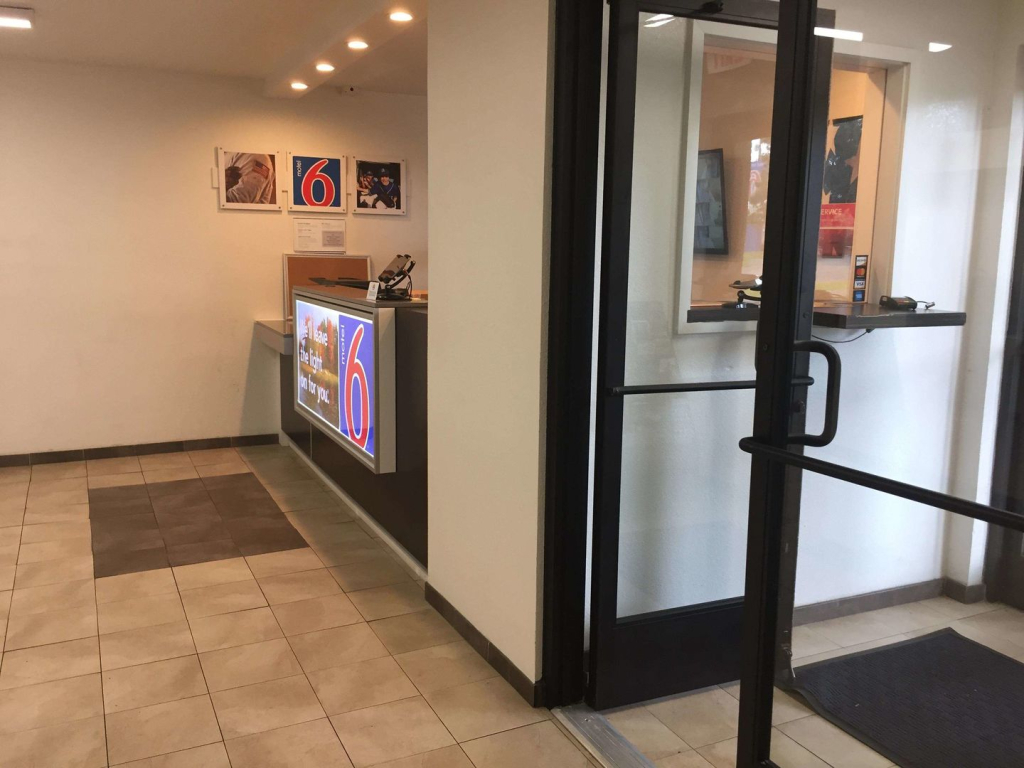 Motel 6-Nashville, TN - Airport