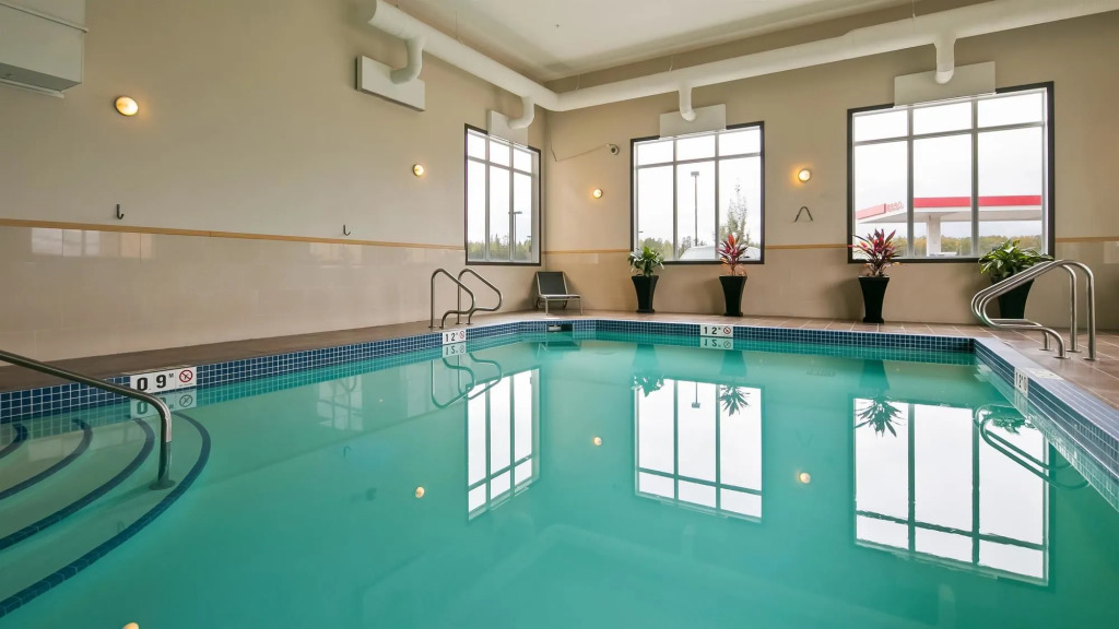 Best Western PLUS Fox Creek