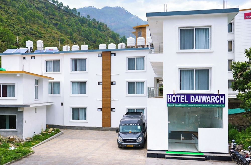 Hotel Daiwarch Mountain View Uttarkashi
