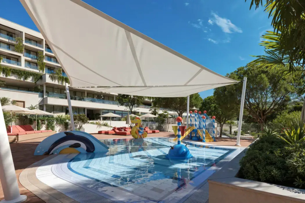 Eva Sunny Hotel & Residence By Valamar