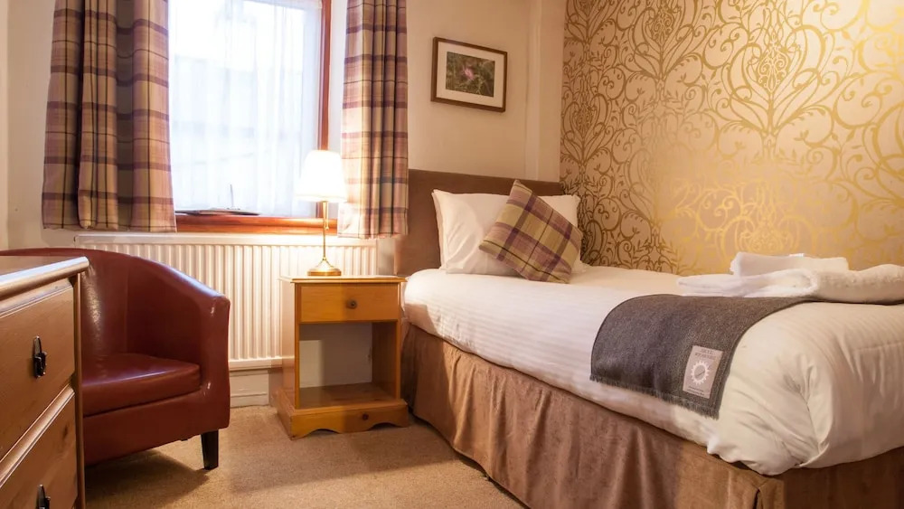 Kinlochewe Hotel