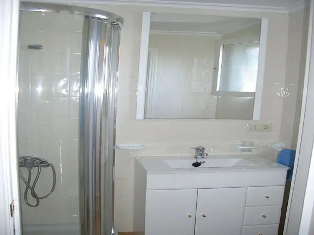 Galicia 100117 2 Bedroom Holiday home By Mo Rentals