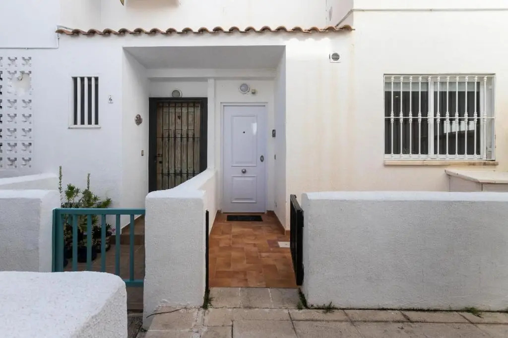 Bungalow Altea junto al casco antiguo, piscina y barbacoa