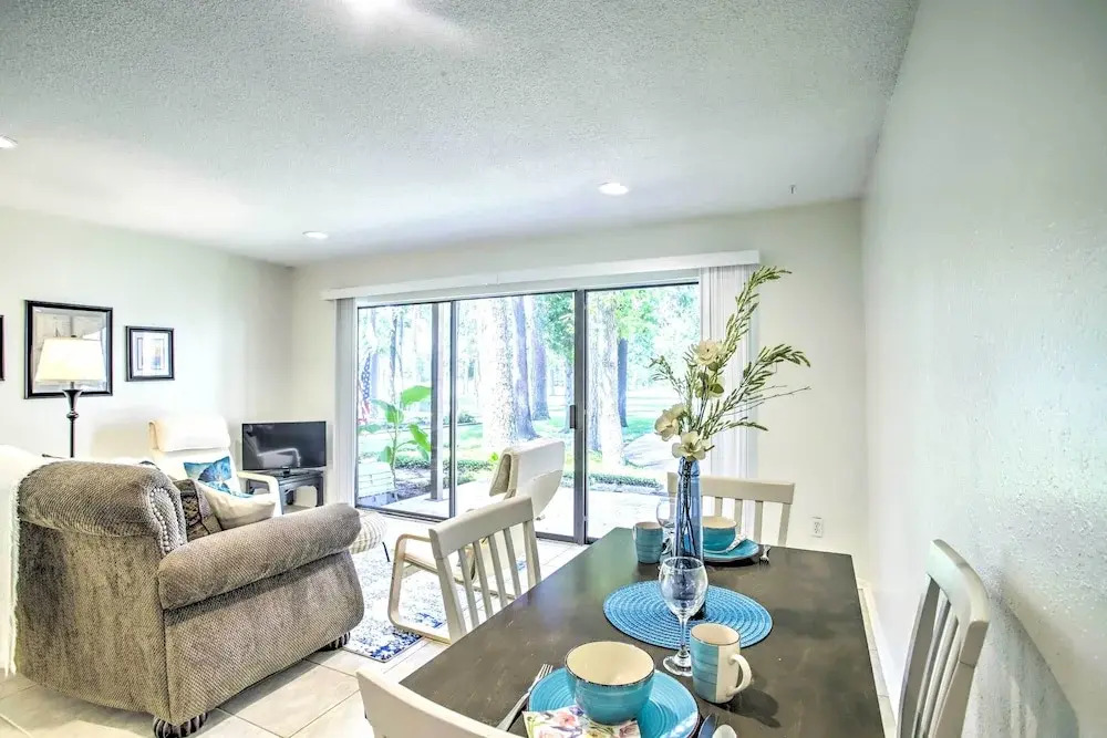 Walden Golf Course Condo Near Lake Conroe!