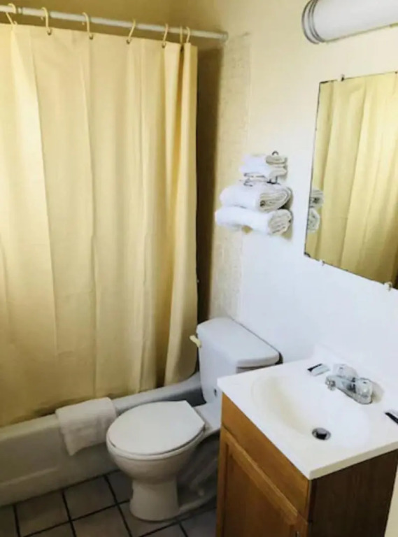 Sands Motel by Ontario Airport & Toyota Arena