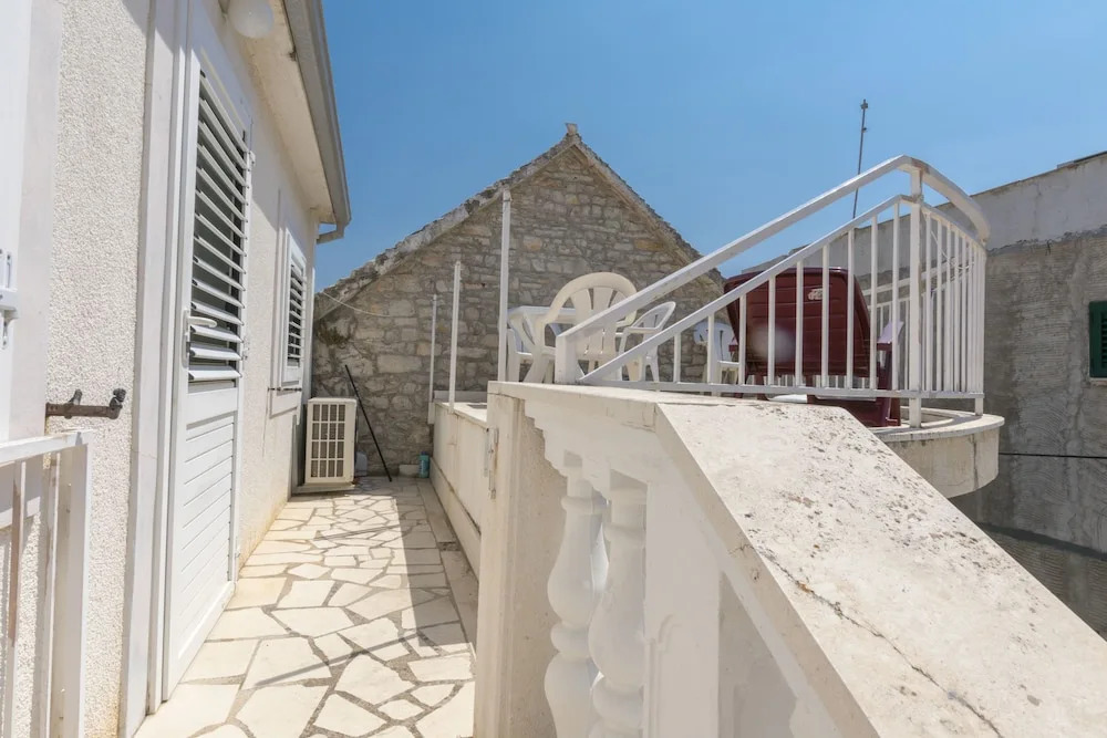 Apartment Doroteja
