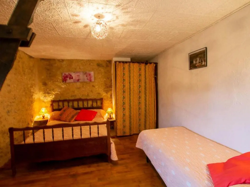 Appartement Beynac-et-Cazenac, 3 pièces, 5 personnes - FR-1-616-39