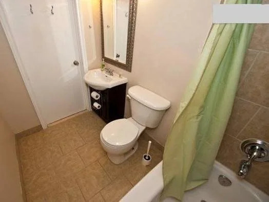 Torontos Favourite Urban B & B