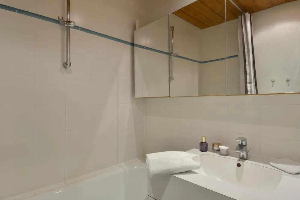Residence Saintjacques Two-room Apartment in the Resort Center for 5 People of 35 m2 Cb72
