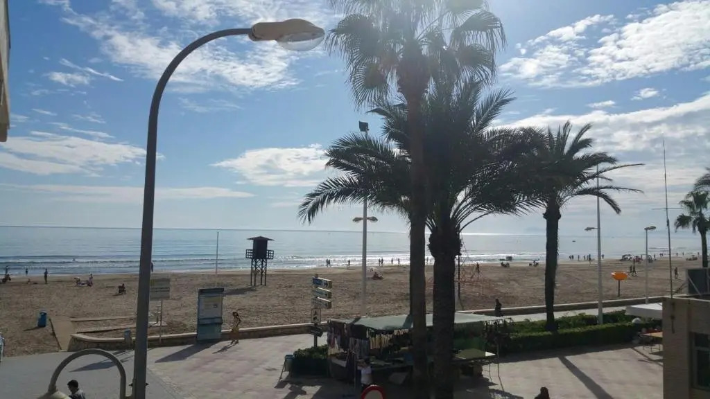 Apartamento a 10 metros del mar