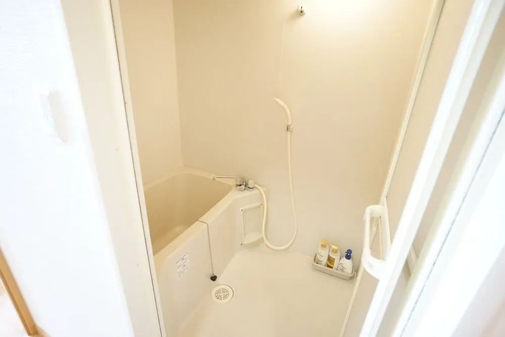 Terry's Apartment Namba South III H09A