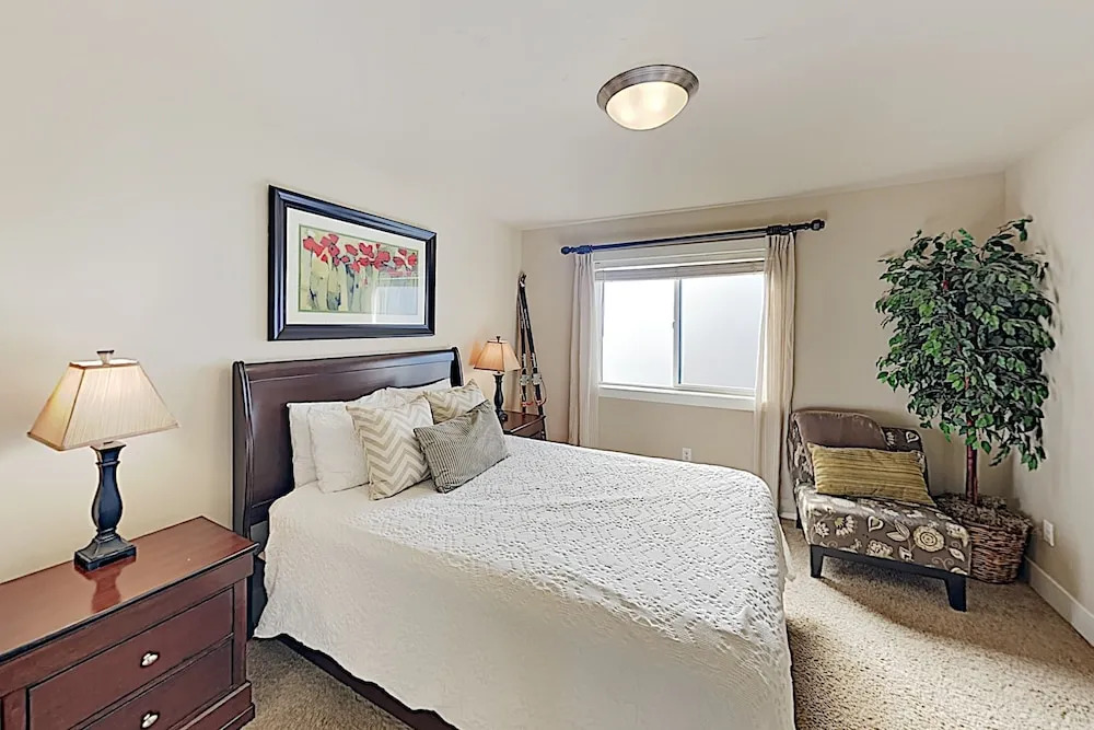Deschutes Landing At The Old Mill Riverfront 3 Bedroom Condo