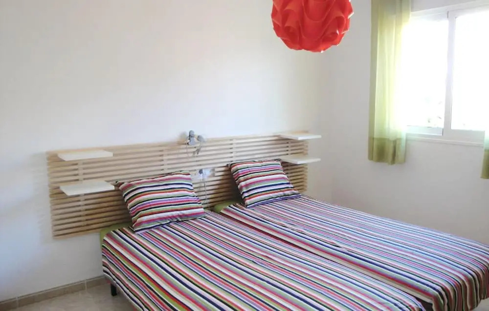 Apartment With 2 Bedrooms in Alicante, With Shared Pool, Enclosed Garden and Wifi - 2 km From the Beach