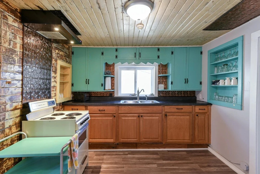 Downtown House in Historic Branson - Awesome Location