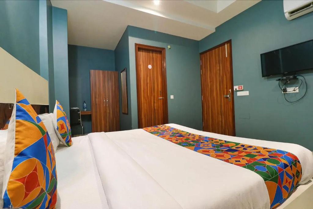 FabHotel Max Inn I