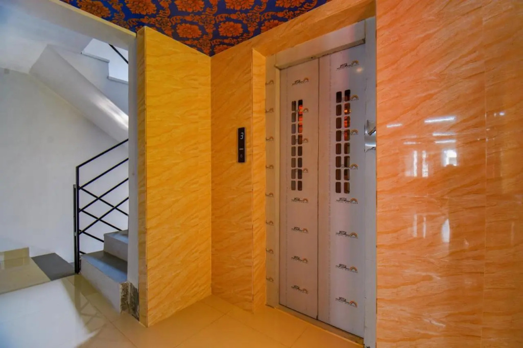 FabHotel Empire Executive - Nr HINJEWADI PHASE 1