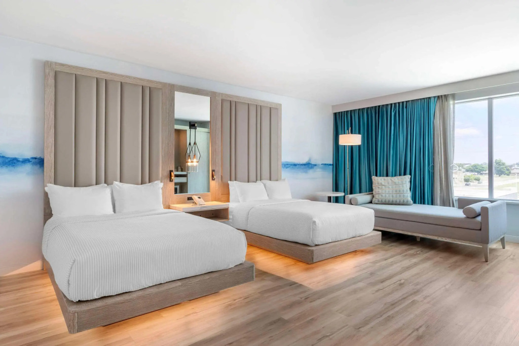 Cambria Hotel Waco University Riverfront