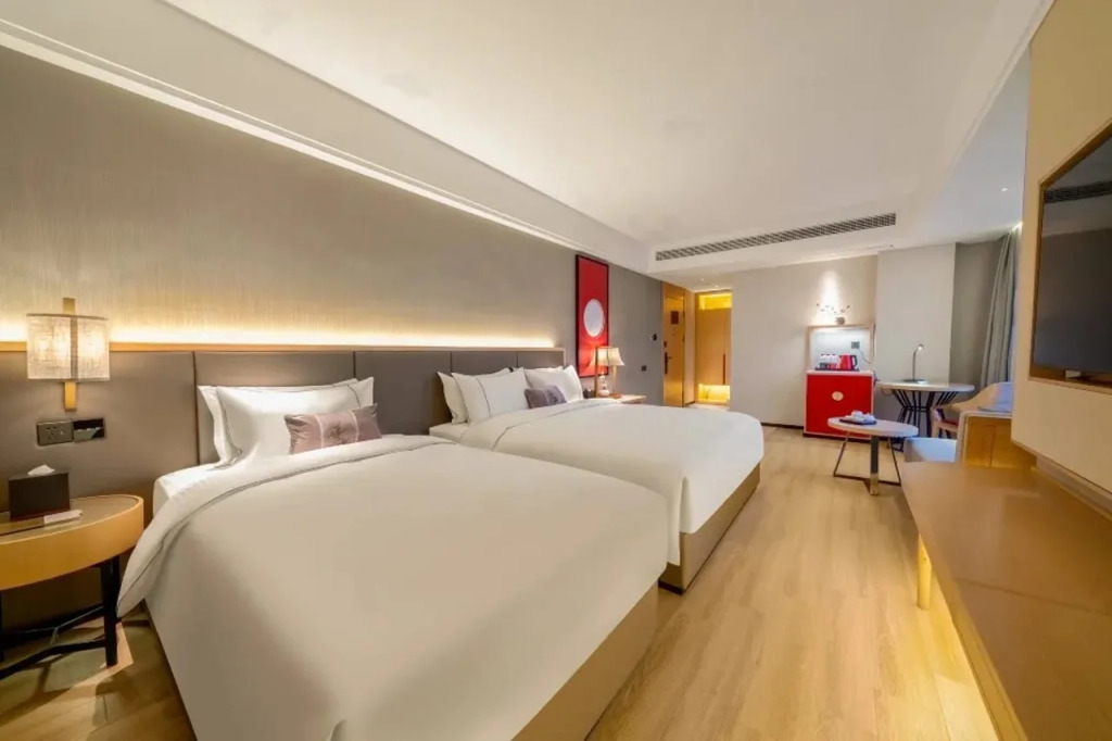 ECHENG Hotel (Yancheng North Station Aegean Shopping Park Store)