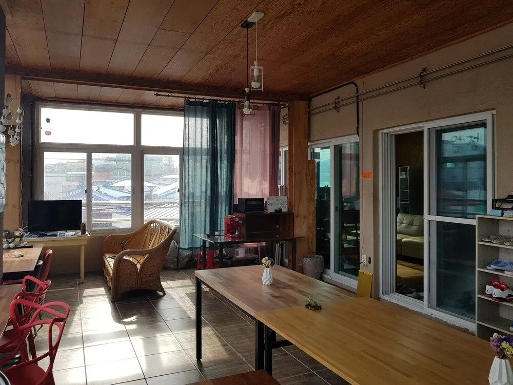 Woljeong view Guesthouse - Hostel