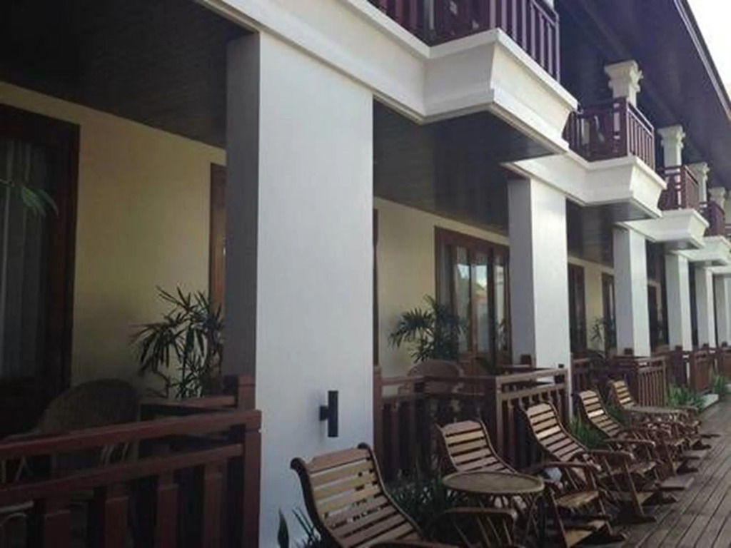 Athena Hotel