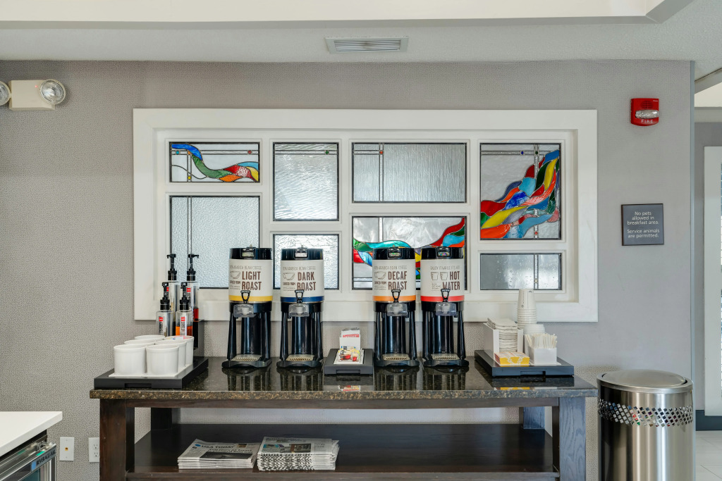 Hampton Inn Bloomington West