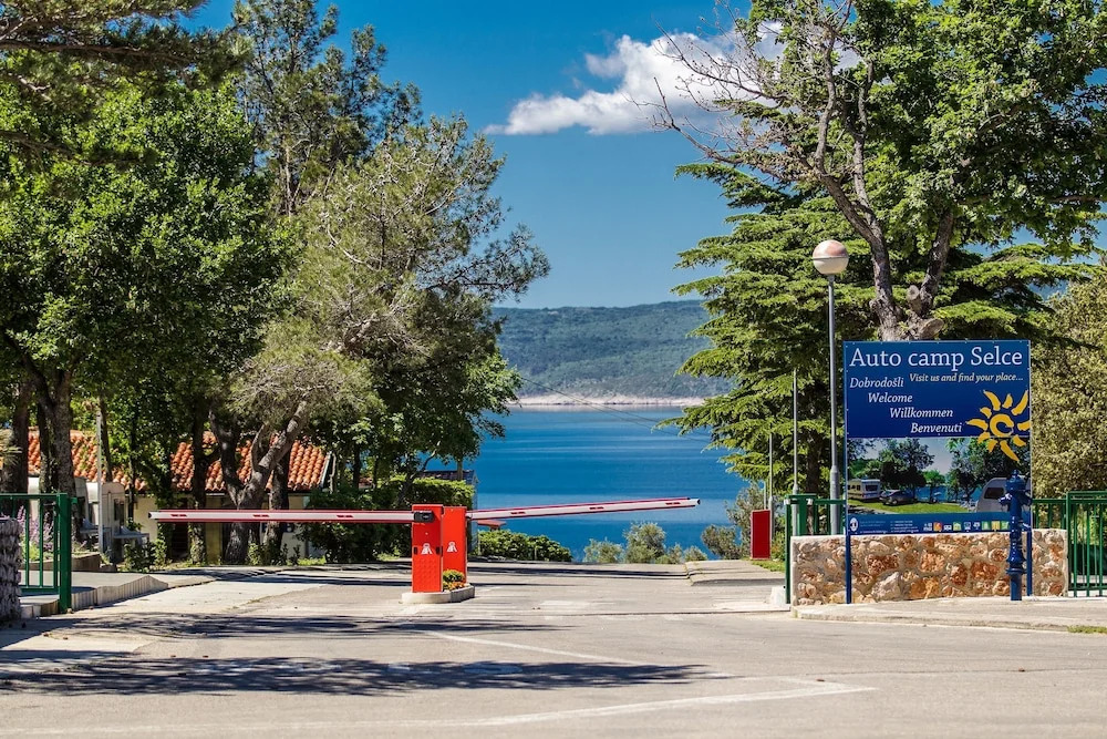 Kamp Selce mobilne kucice Mediteran kamp