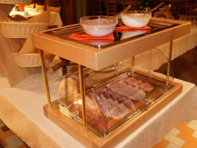 Hotel a la Staziun