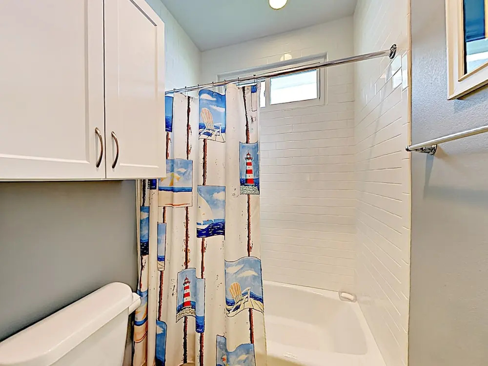 447 Rockport - 3 Br Home