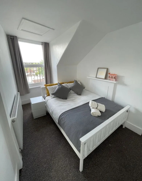 First Rate Apartment