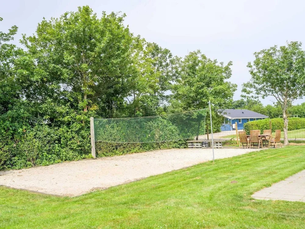 6 Person Holiday Home in Hemmet
