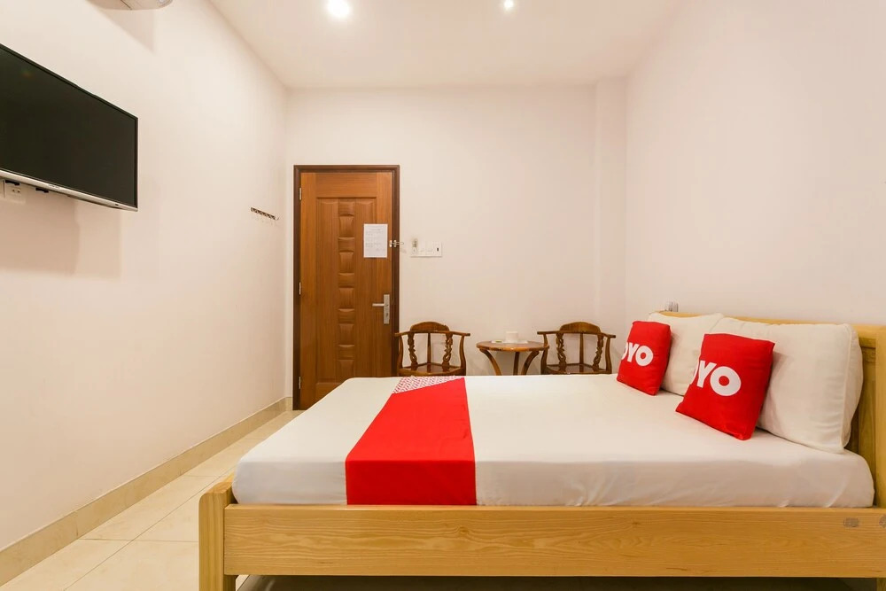 OYO 866 Huong Lan 2
