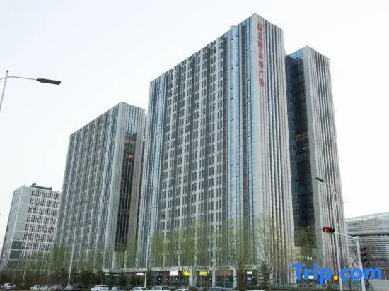 Yiju Homestay (Zhengzhou Longzihu Subway Station)
