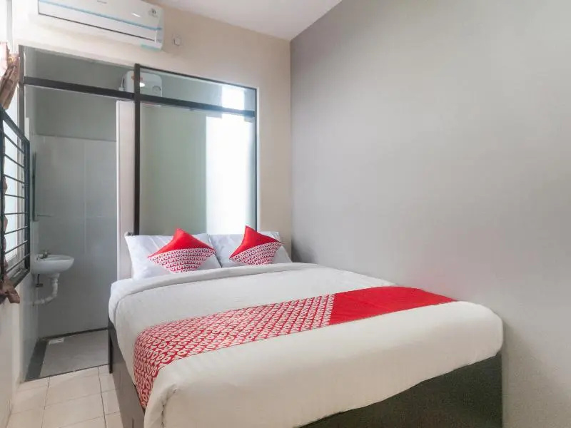 Ellegan Residence by OYO Rooms